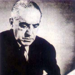 No son los dos sexos superiores o inferiores el uno al otro. Son, simplemente, distintos